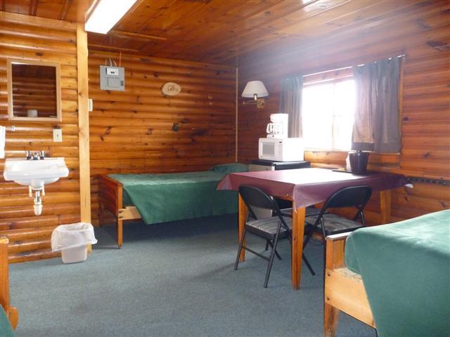 cabin 12 inside 4