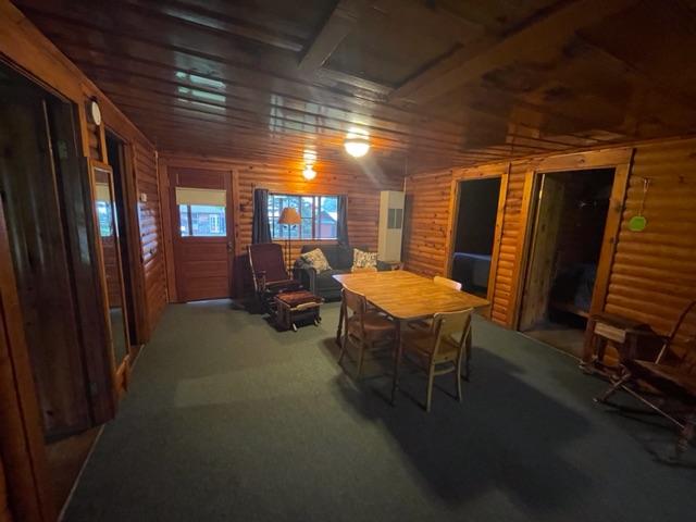 cabin 142 interior