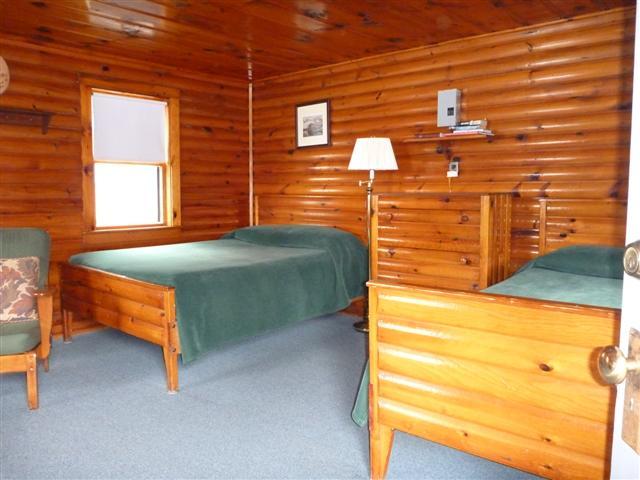 cabin 10 inside 2