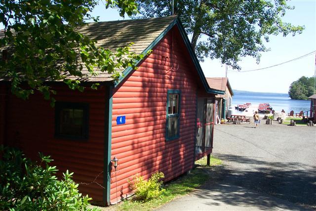 Cabin 4 outside 1