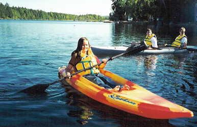 jessie in kayak