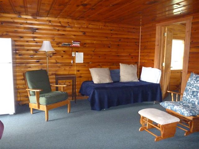 cabin 7 inside 2